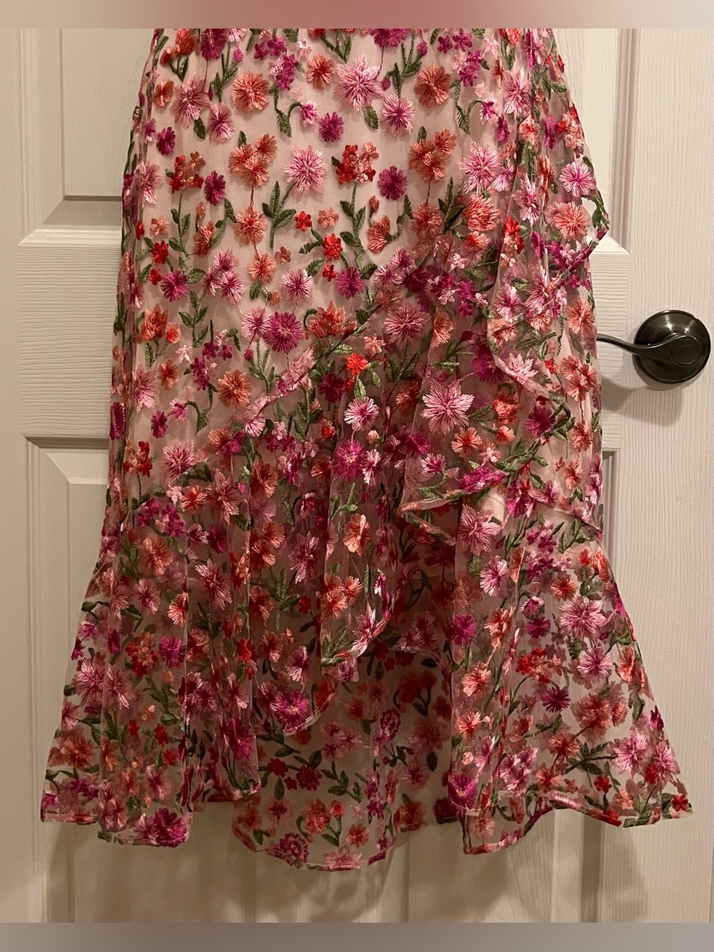 NWT Adrianna Papell Floral Embroidered Flounce Halter Pink Multi Dress Size 10 - Picture 15 of 16